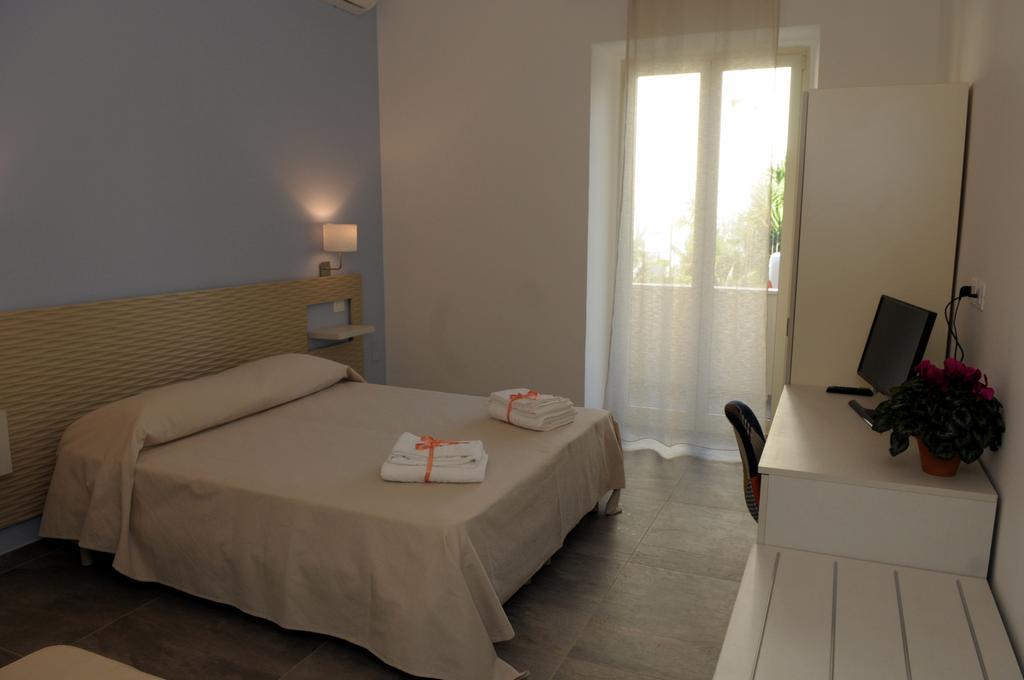 Della Torre Rooms Lecce Zewnętrze zdjęcie